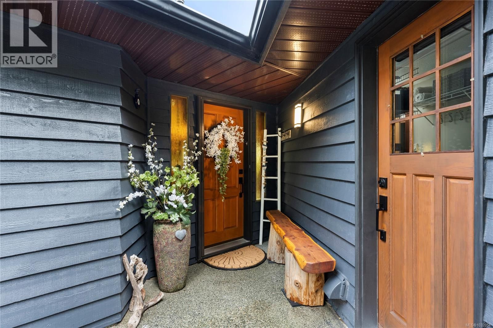 3141 Swallow Crescent property photo