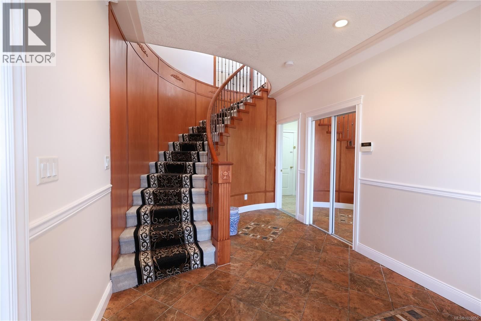 6455 GROVELAND DRIVE Image 10