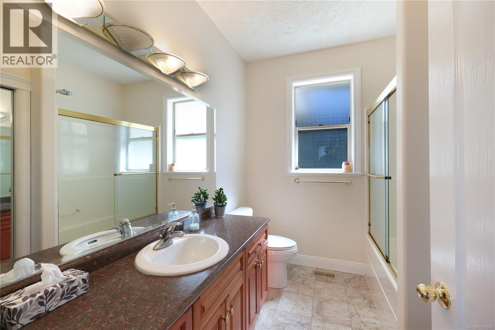 6455 GROVELAND DRIVE Image 28