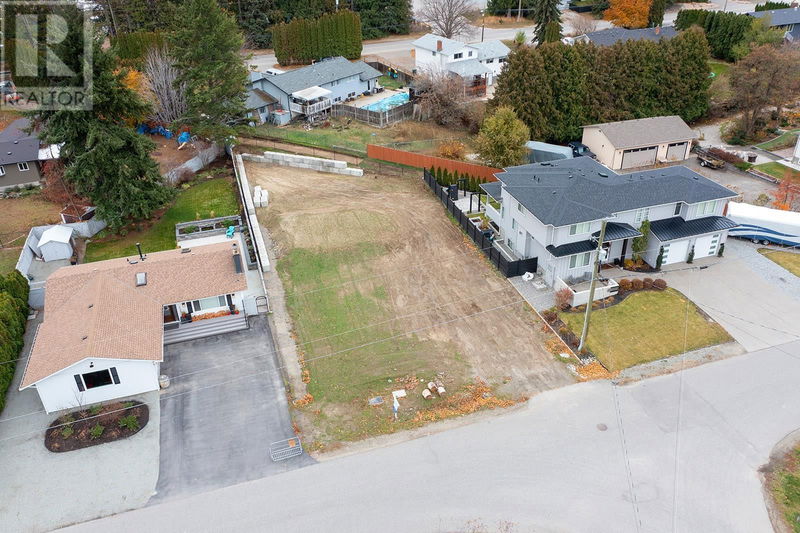 2365 Crestview Road, West Kelowna, British Columbia (MLS 10320612)