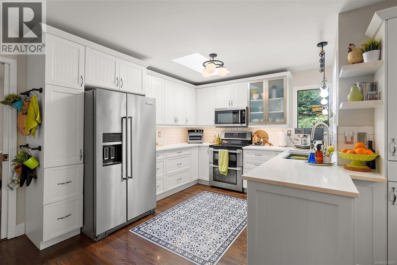 8636 SENTINEL PLACE Image 5