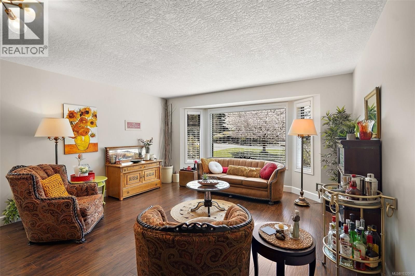 8636 SENTINEL PLACE Image 9