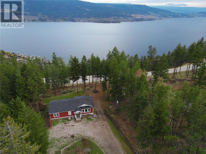 7265 Dunwaters Drive, Kelowna, British Columbia (MLS 10320719)