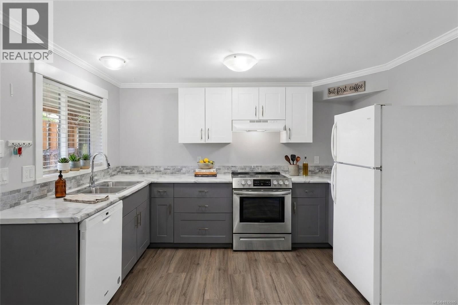 145 Hirst Avenue property photo