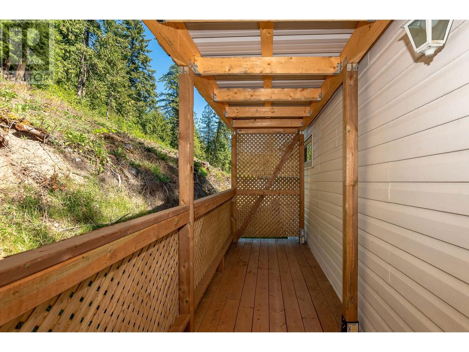 2036 Solsqua-Sicamous Road Unit# 9 Image 35