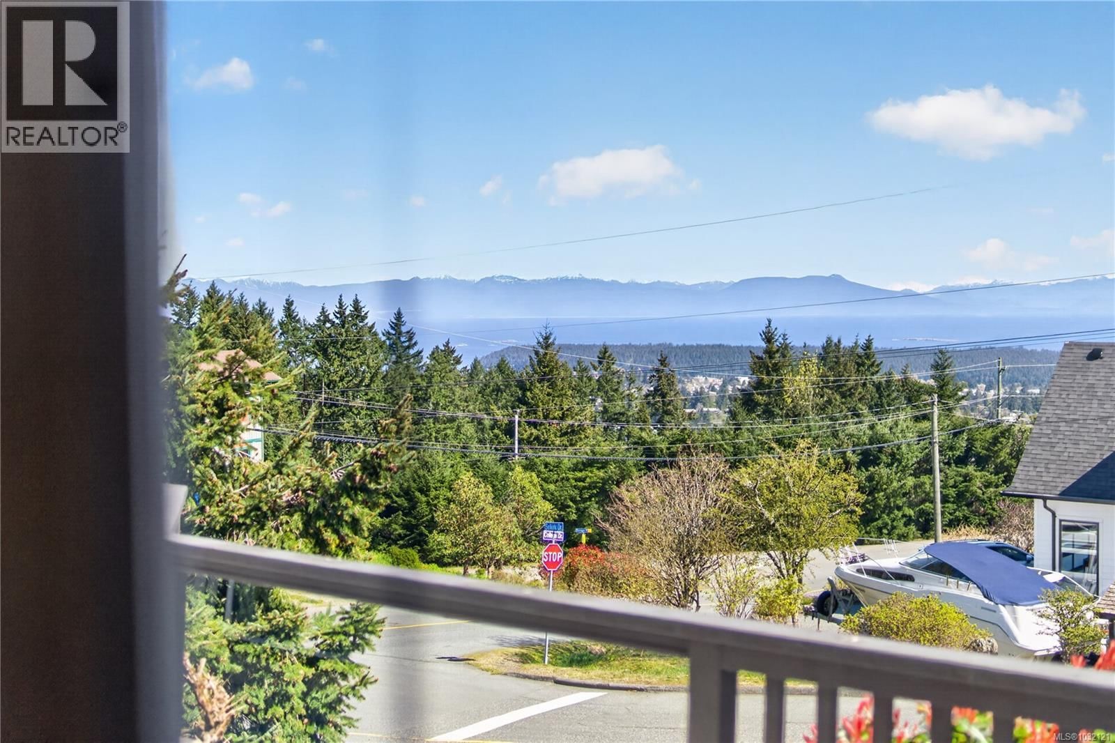 1277 Selkirk Drive property photo
