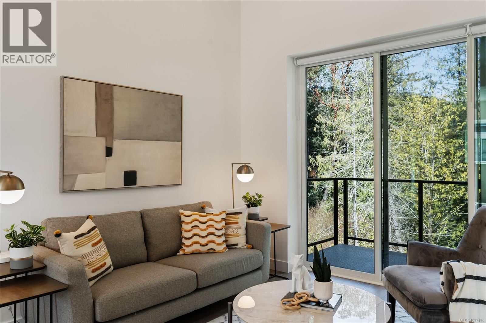 2821 CASTER PLACE Image 12