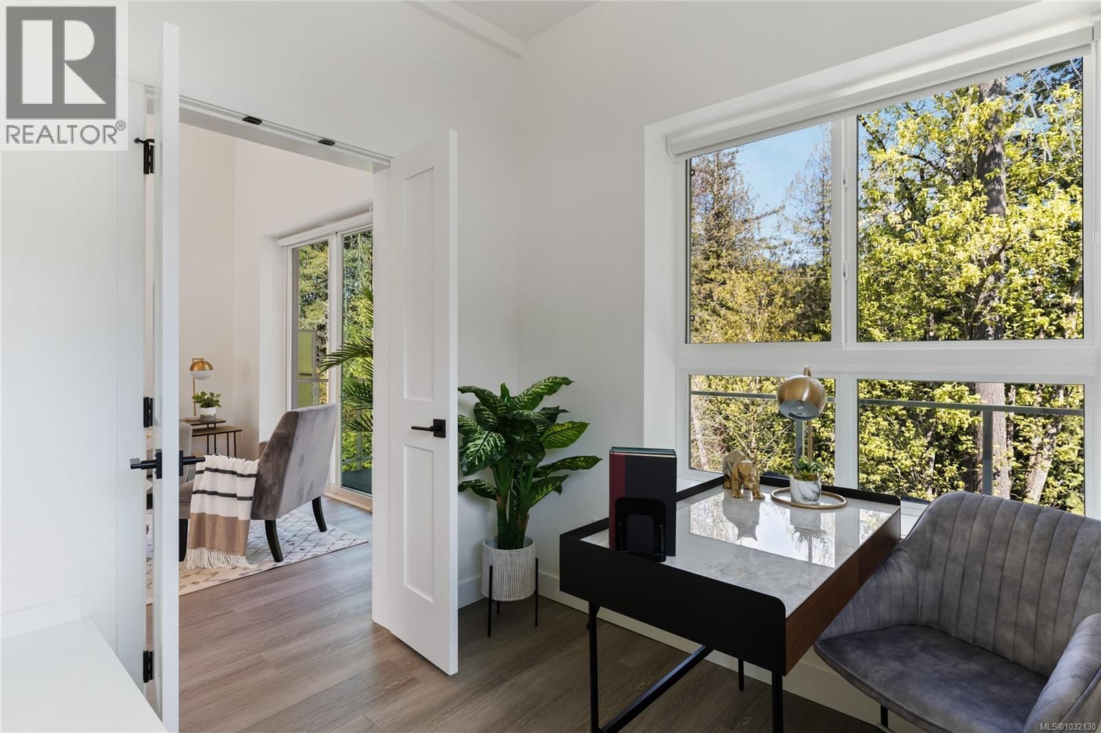 2821 CASTER PLACE Image 15