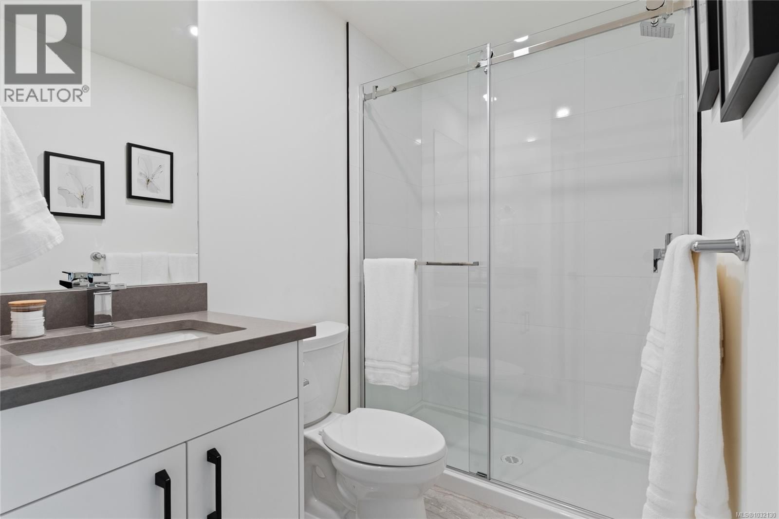 2821 CASTER PLACE Image 18