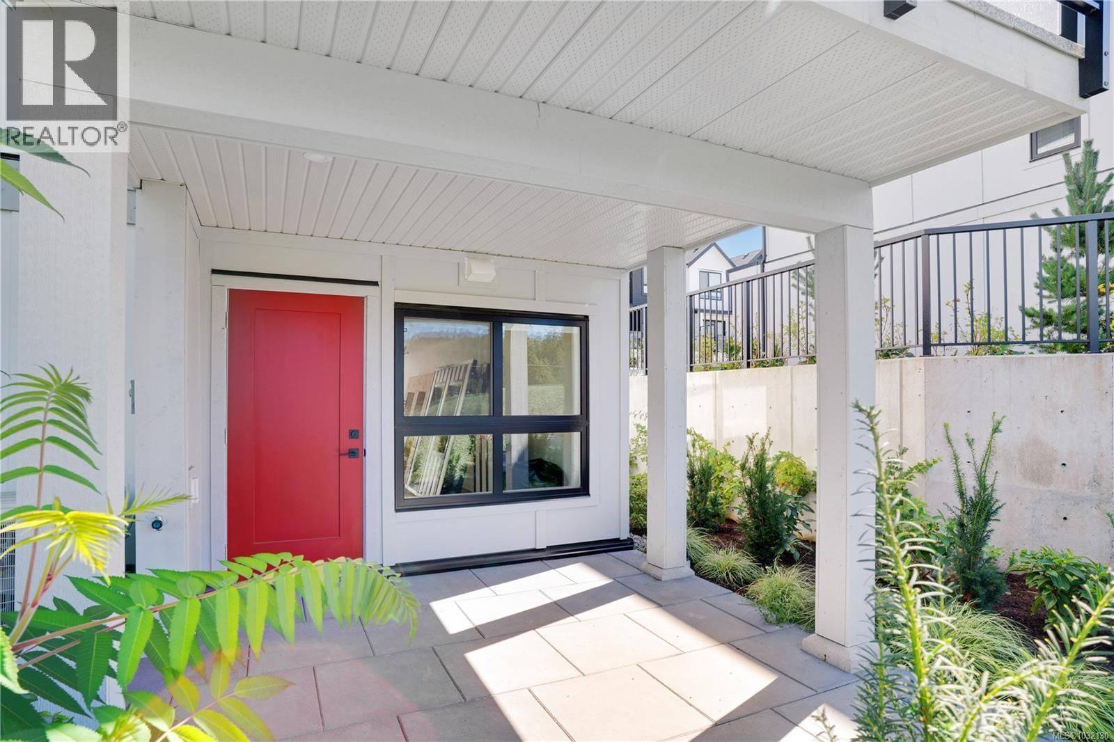 2821 CASTER PLACE Image 33