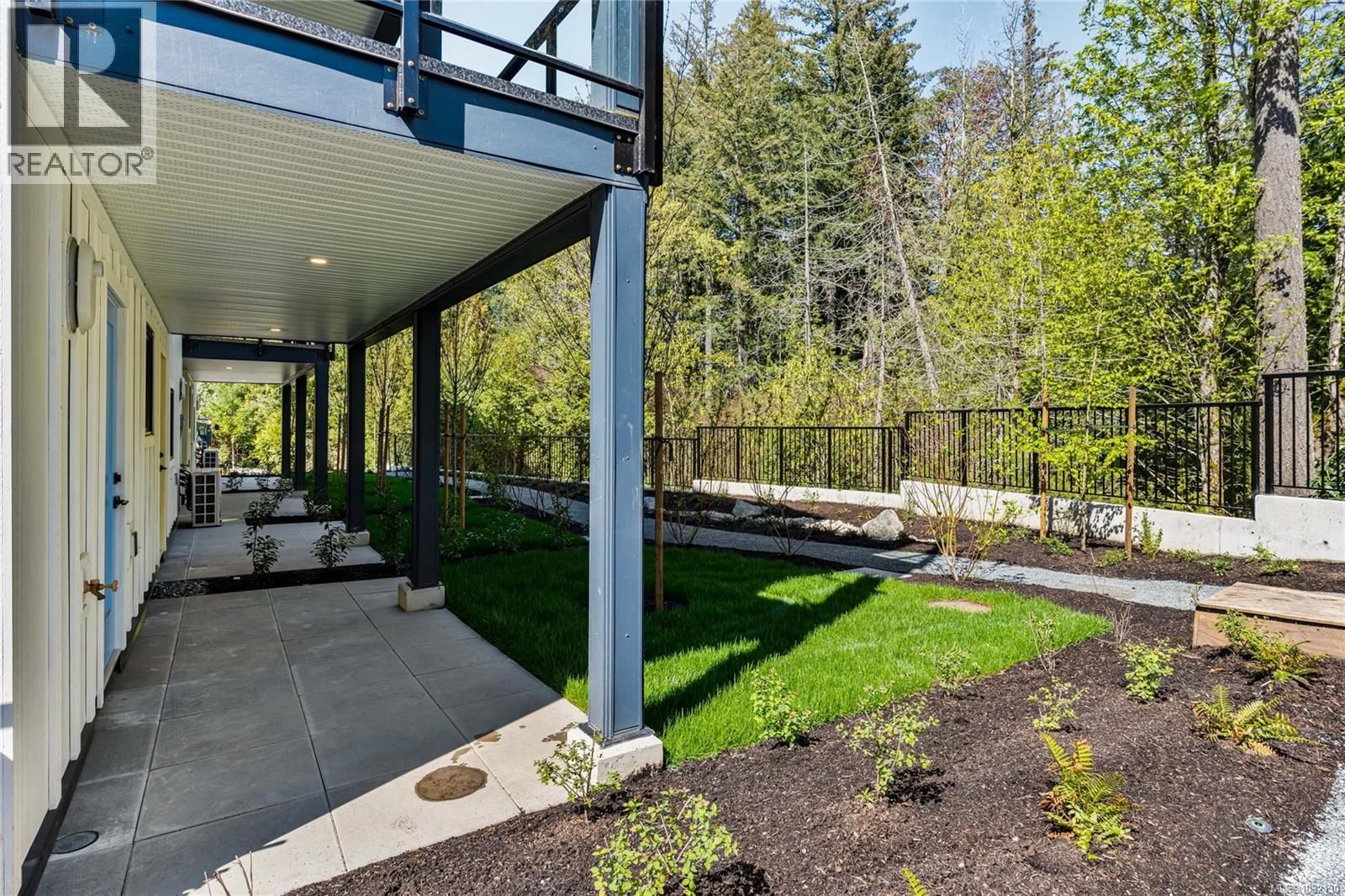 2821 CASTER PLACE Image 35