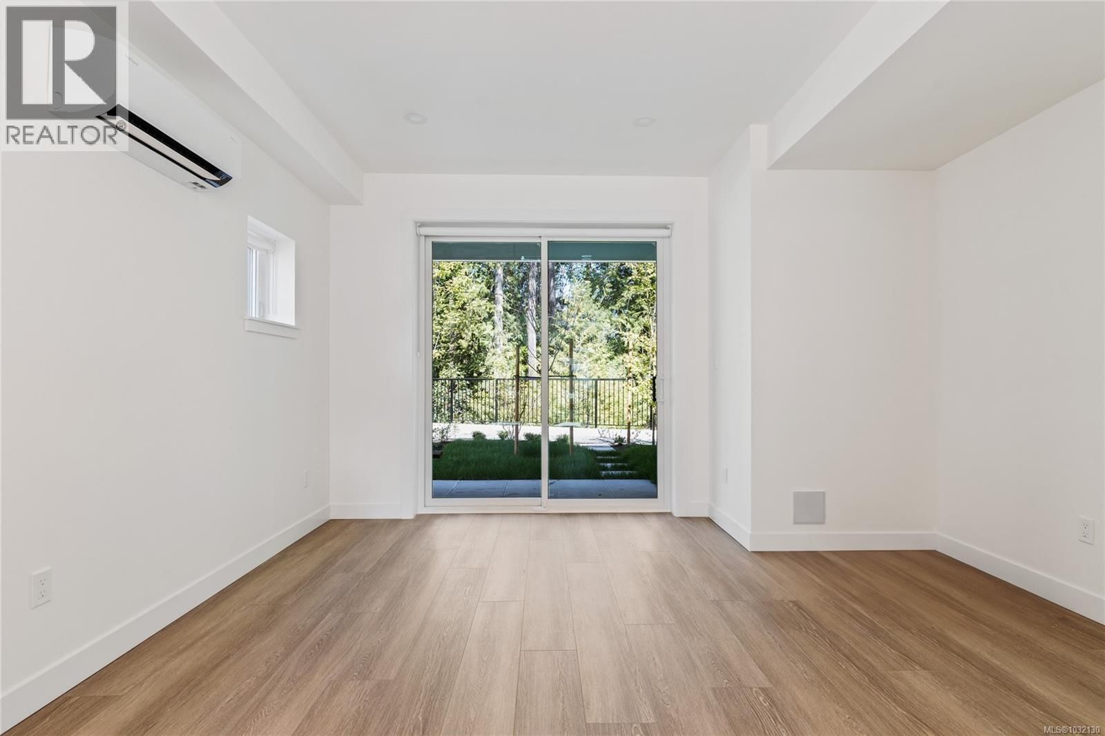 2821 CASTER PLACE Image 45