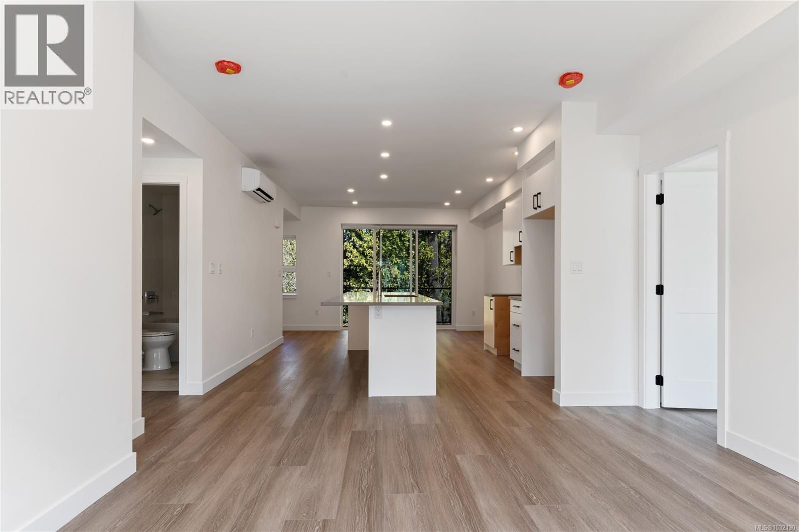 2821 CASTER PLACE Image 50