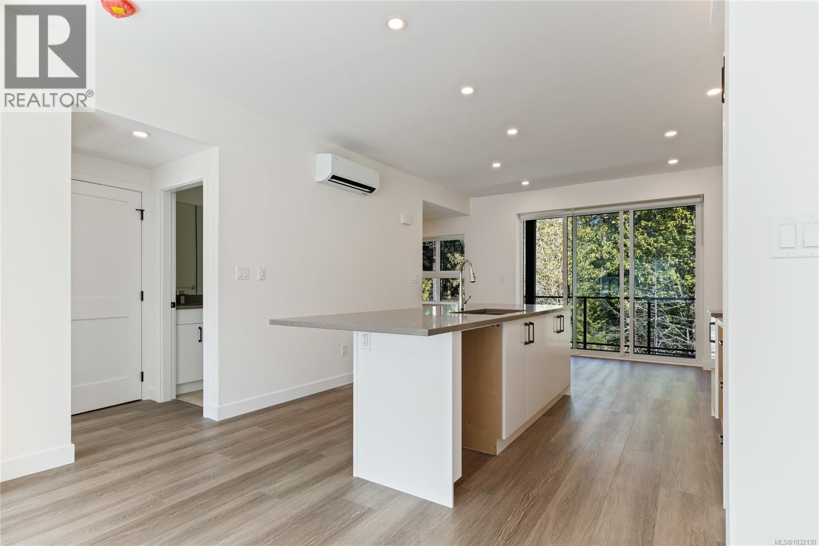 2821 CASTER PLACE Image 51