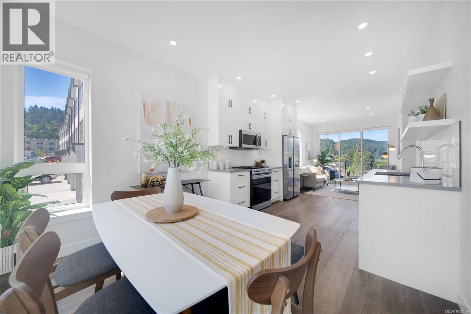 2821 CASTER PLACE Image 57