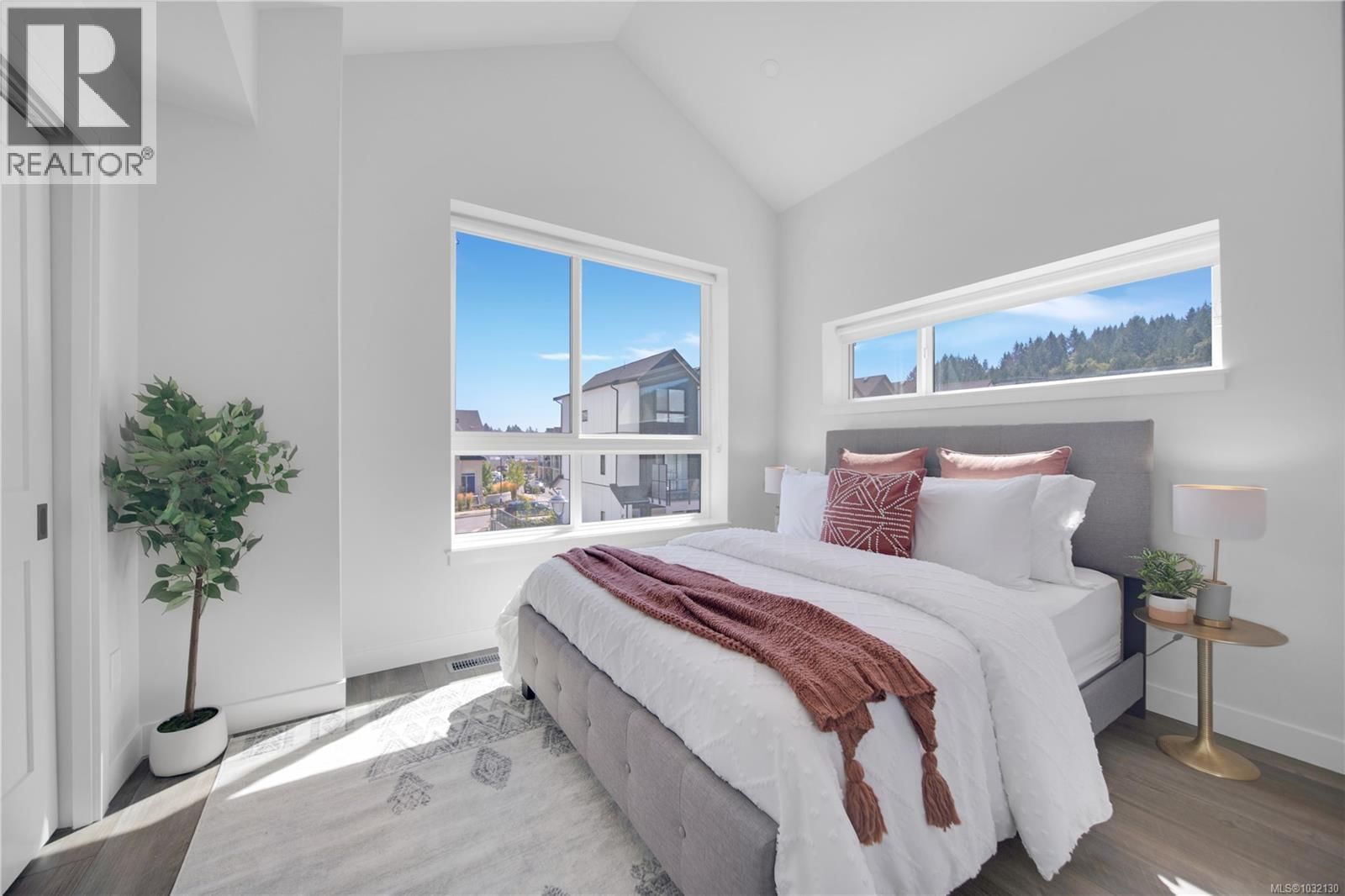 2821 CASTER PLACE Image 61