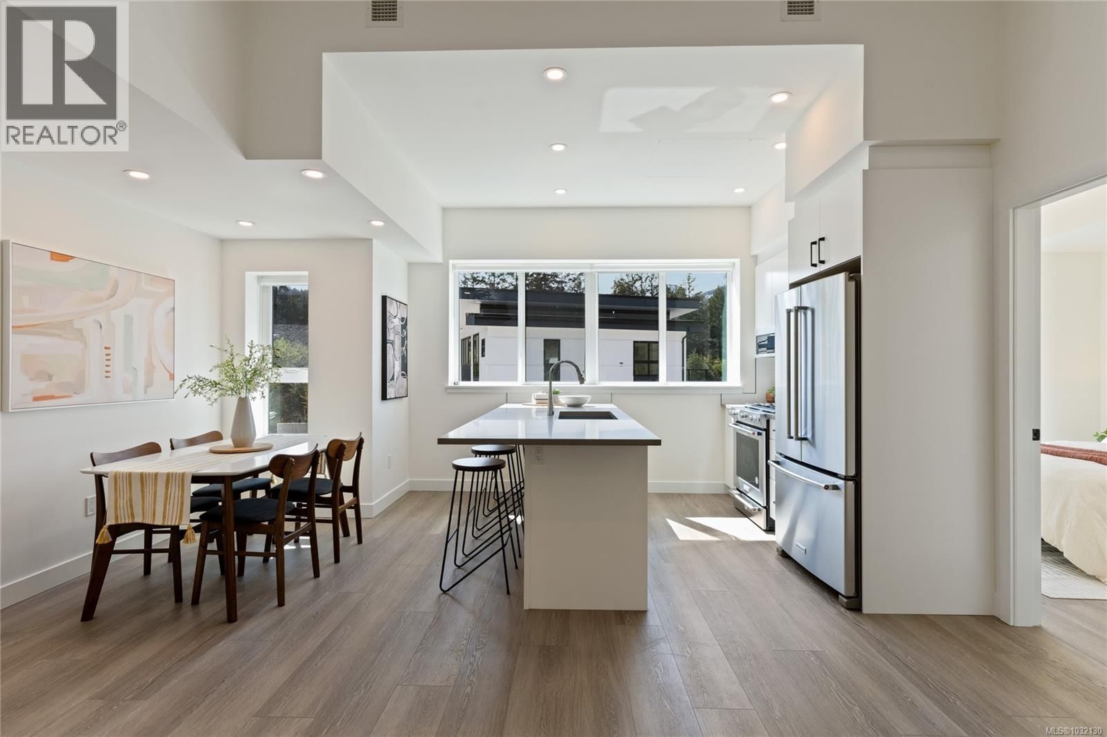 2821 CASTER PLACE Image 8