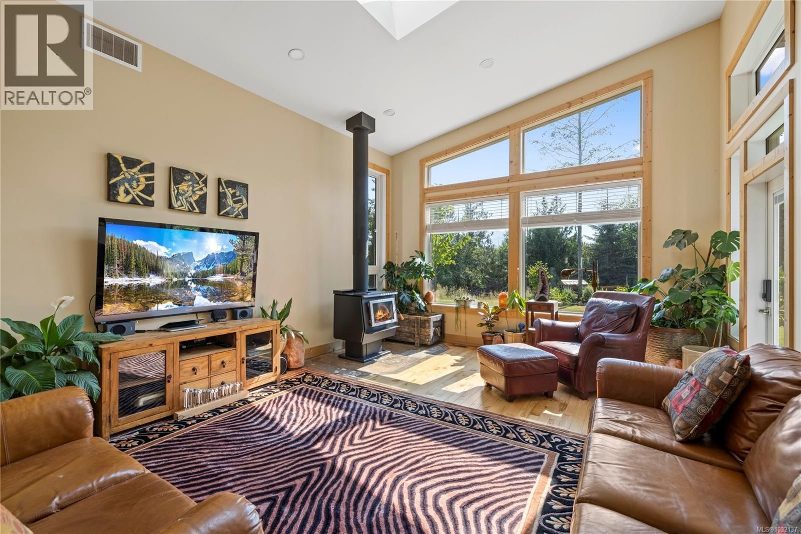 440 Gilbert Road property photo