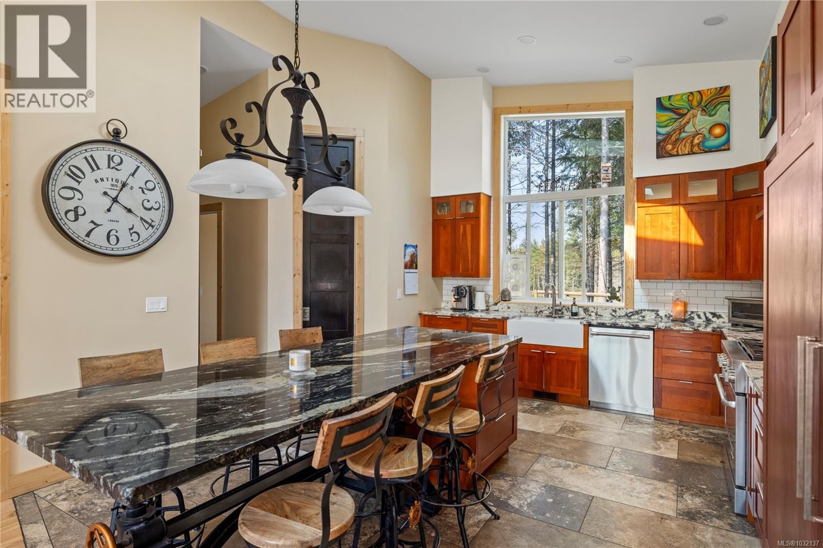 440 Gilbert Road property photo