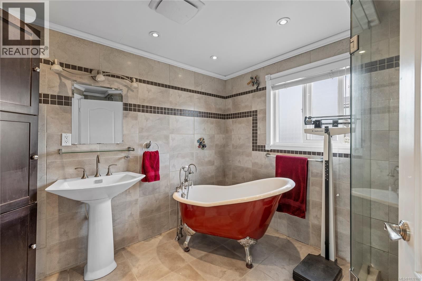 2875 HALIDAY CRESCENT Image 20