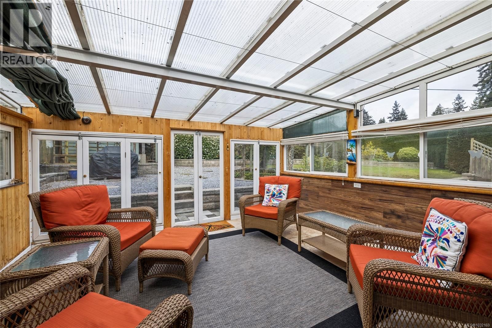 2875 HALIDAY CRESCENT Image 30