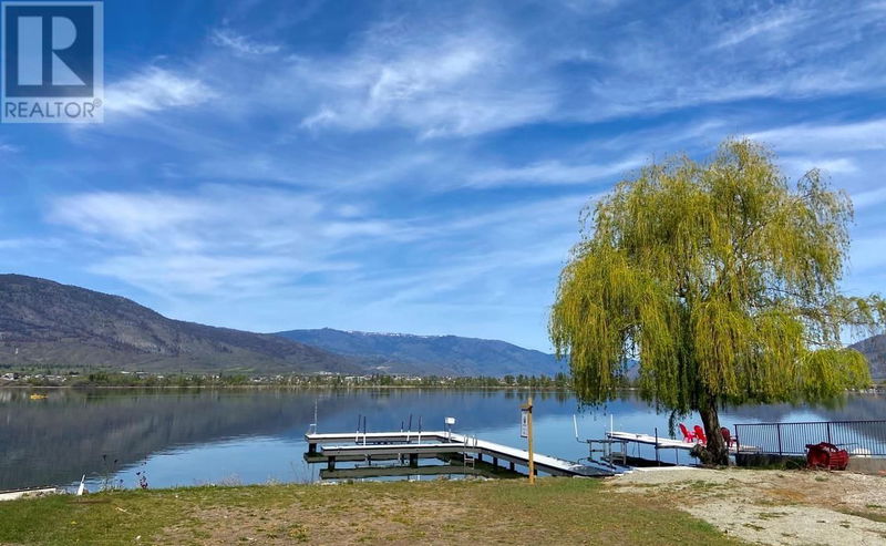 2414 Lakeshore Drive, Osoyoos, British Columbia (MLS 10321722)