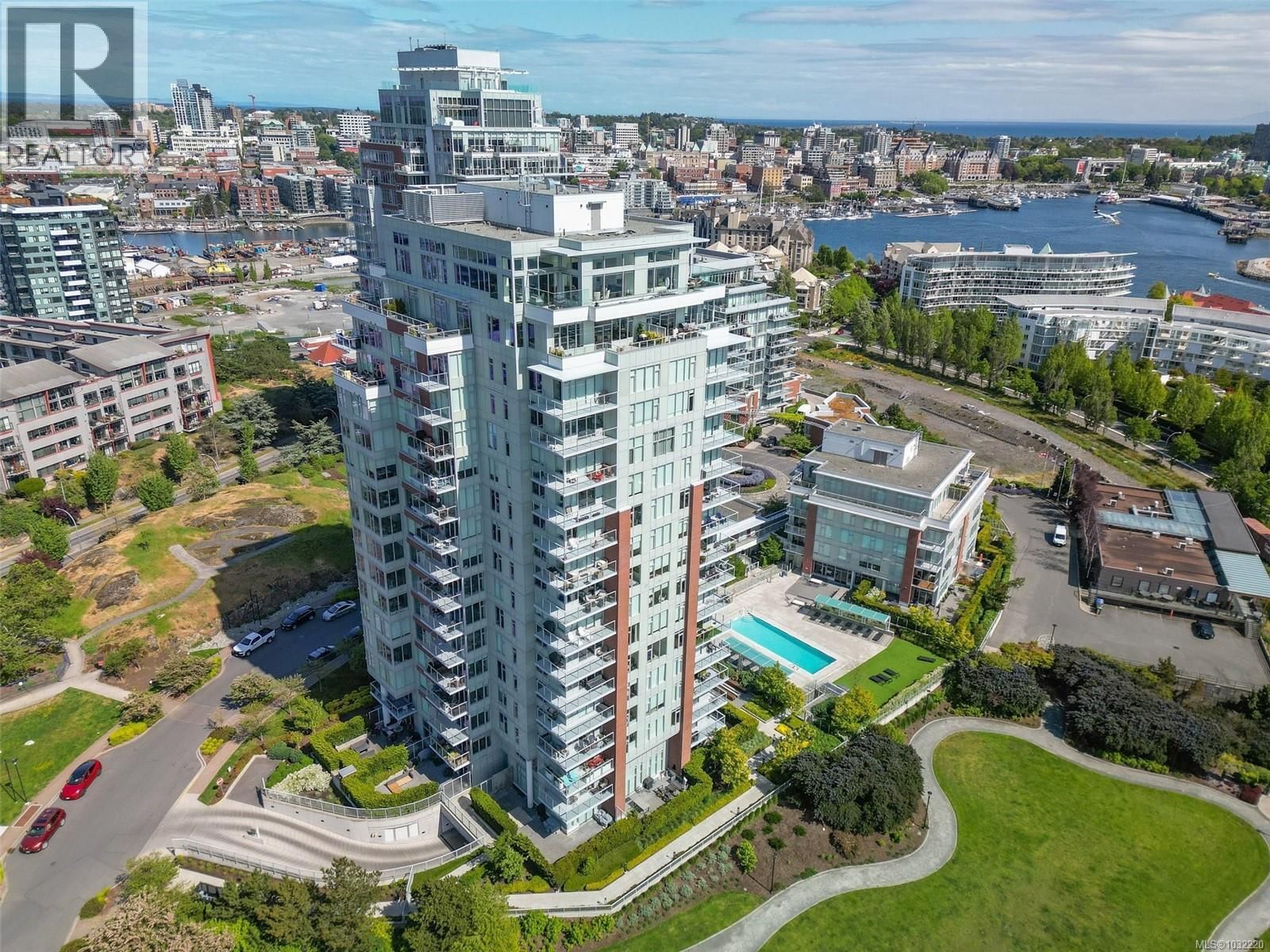 103 - 70 SAGHALIE ROAD Image 29