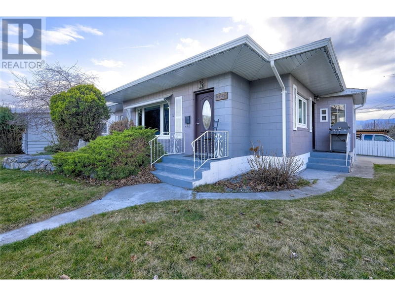 1403 Leir Street, Penticton, British Columbia (MLS 10322213)