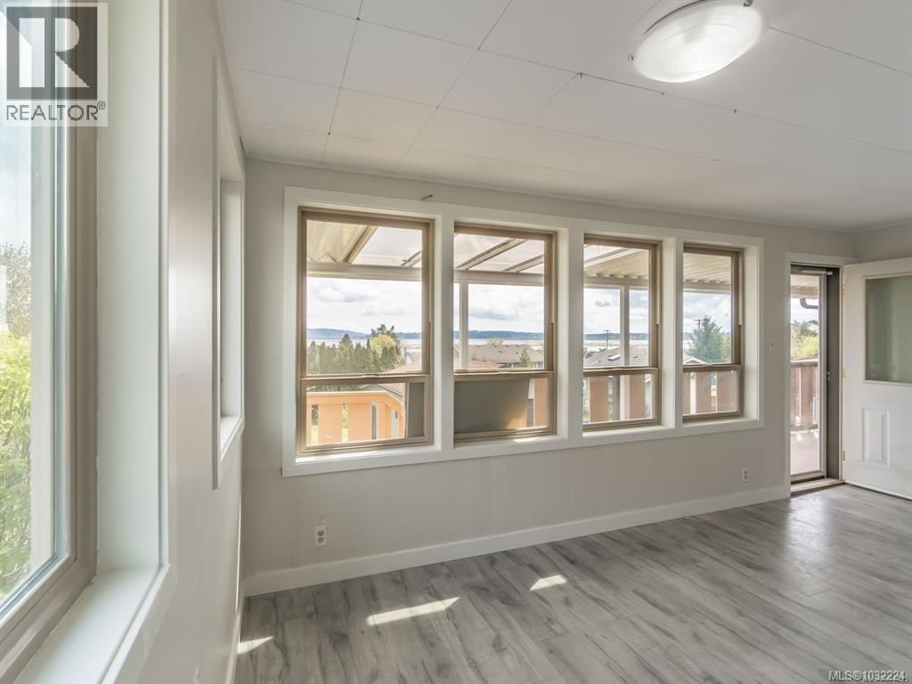 18 GILLESPIE STREET SOUTH Image 23