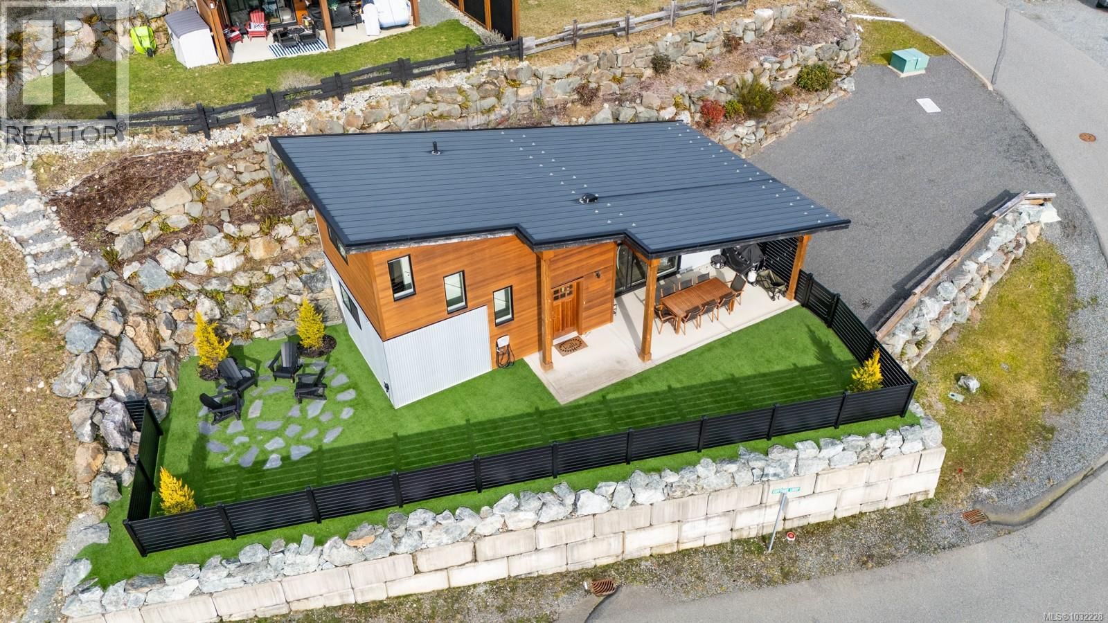 7405 COTTAGE WAY Image 2