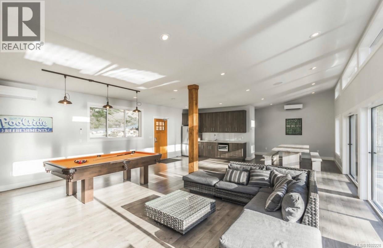 7405 COTTAGE WAY Image 37