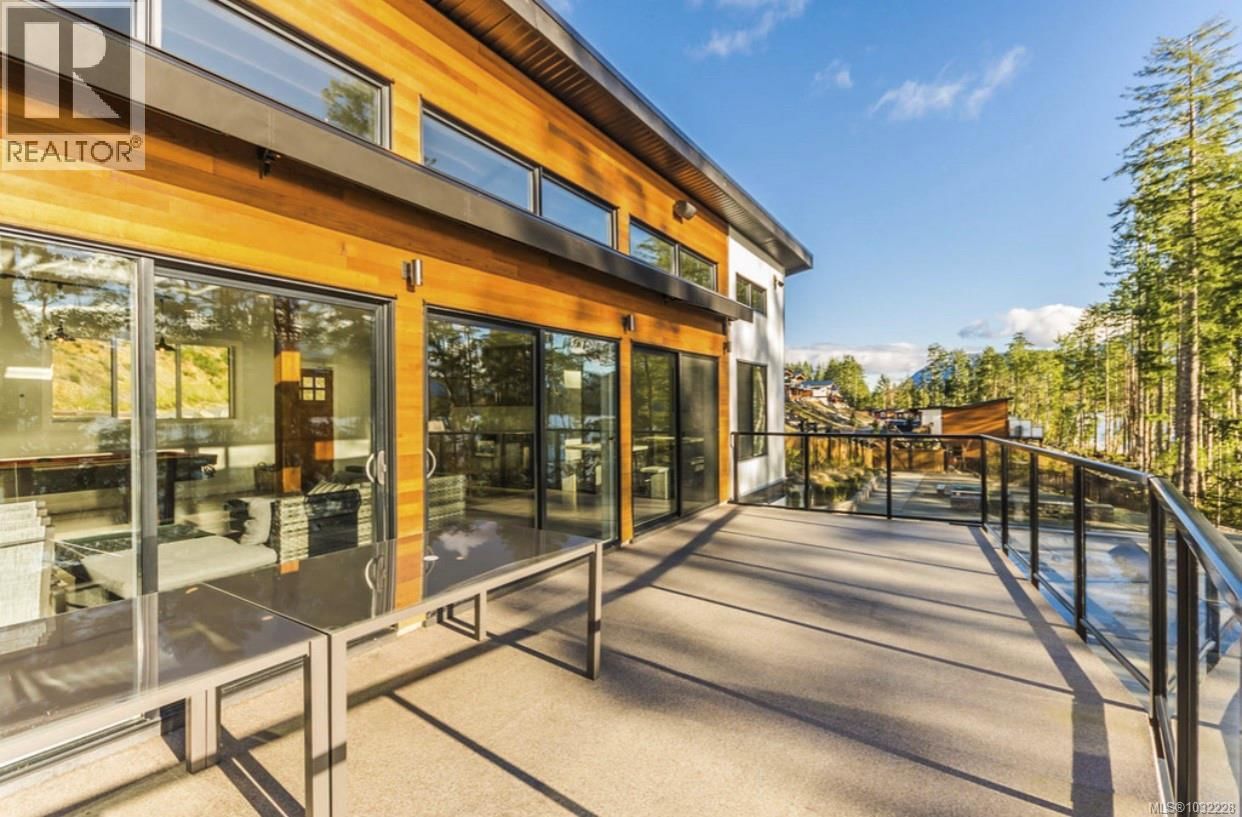 7405 COTTAGE WAY Image 43