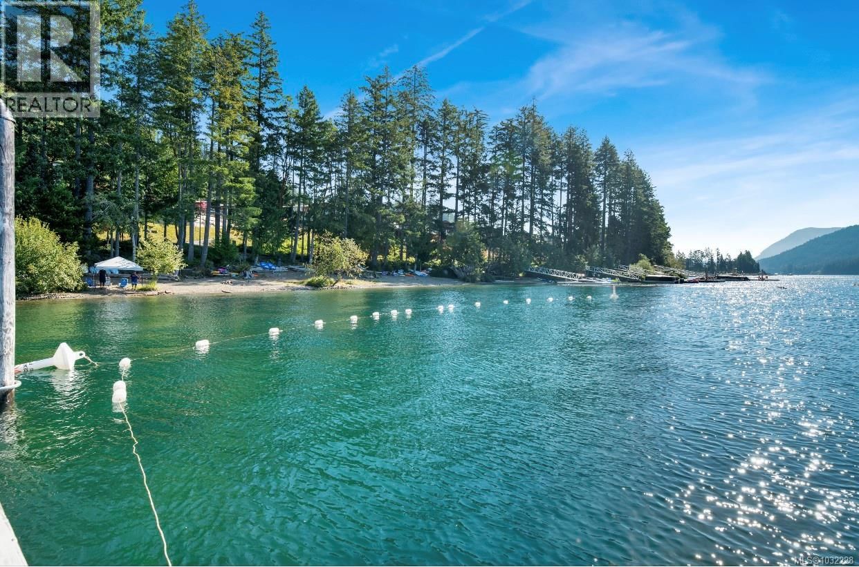 7405 COTTAGE WAY Image 5