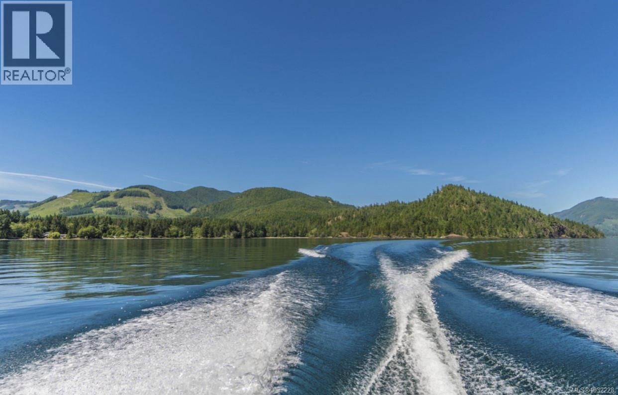 7405 COTTAGE WAY Image 54