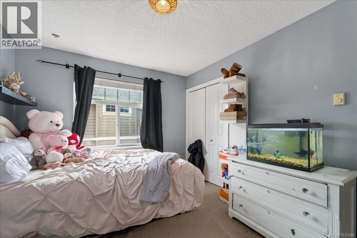 2460 DRIFTWOOD PLACE Image 26