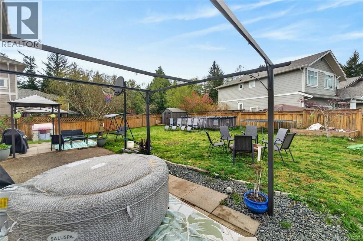 2460 DRIFTWOOD PLACE Image 29