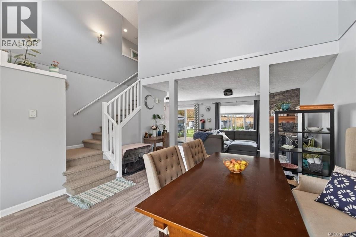 2460 DRIFTWOOD PLACE Image 4