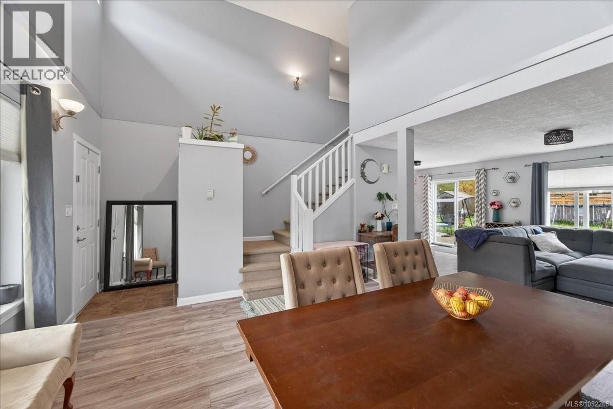 2460 DRIFTWOOD PLACE Image 6