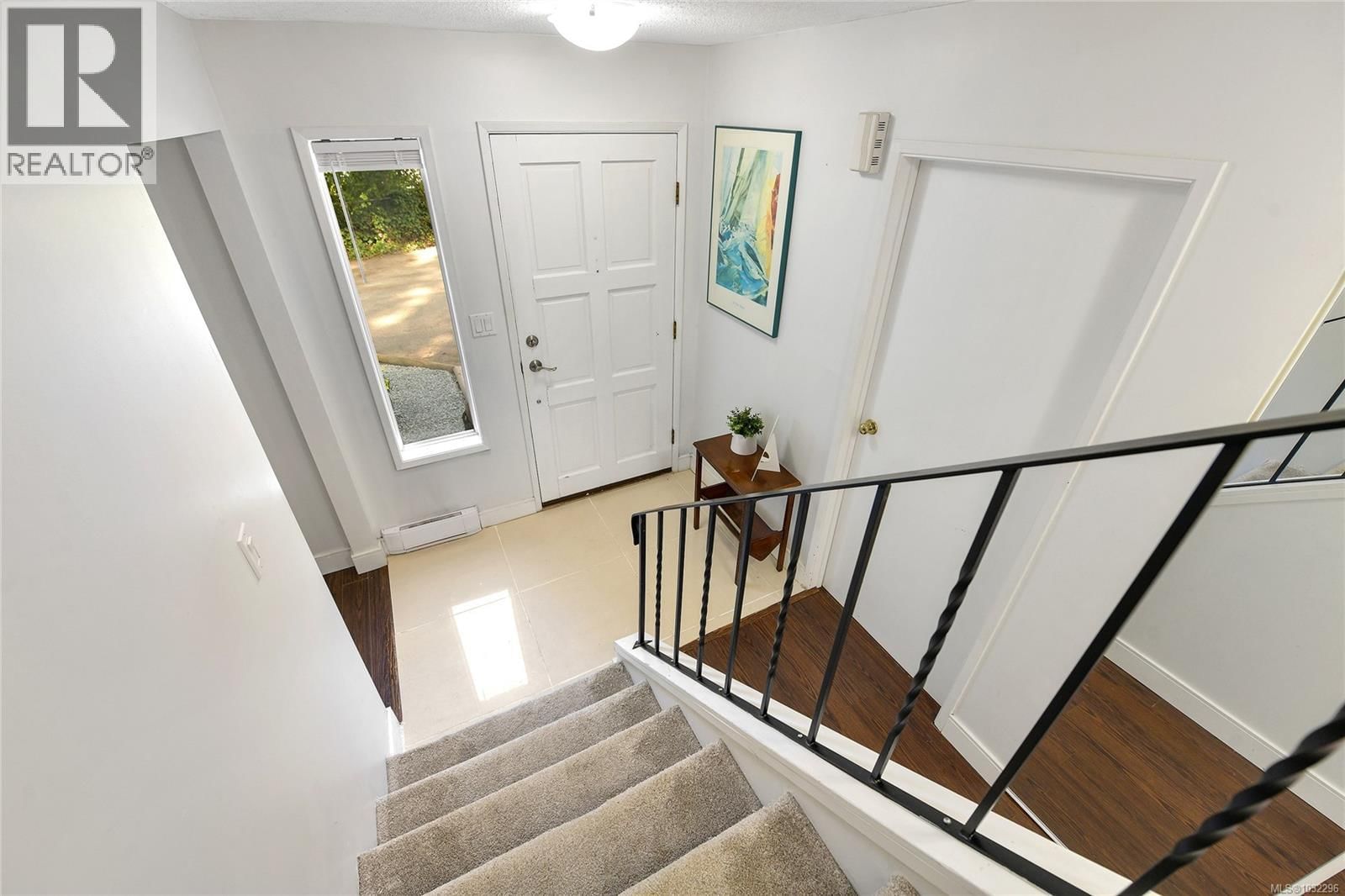 7037 WALLACE DRIVE Image 27