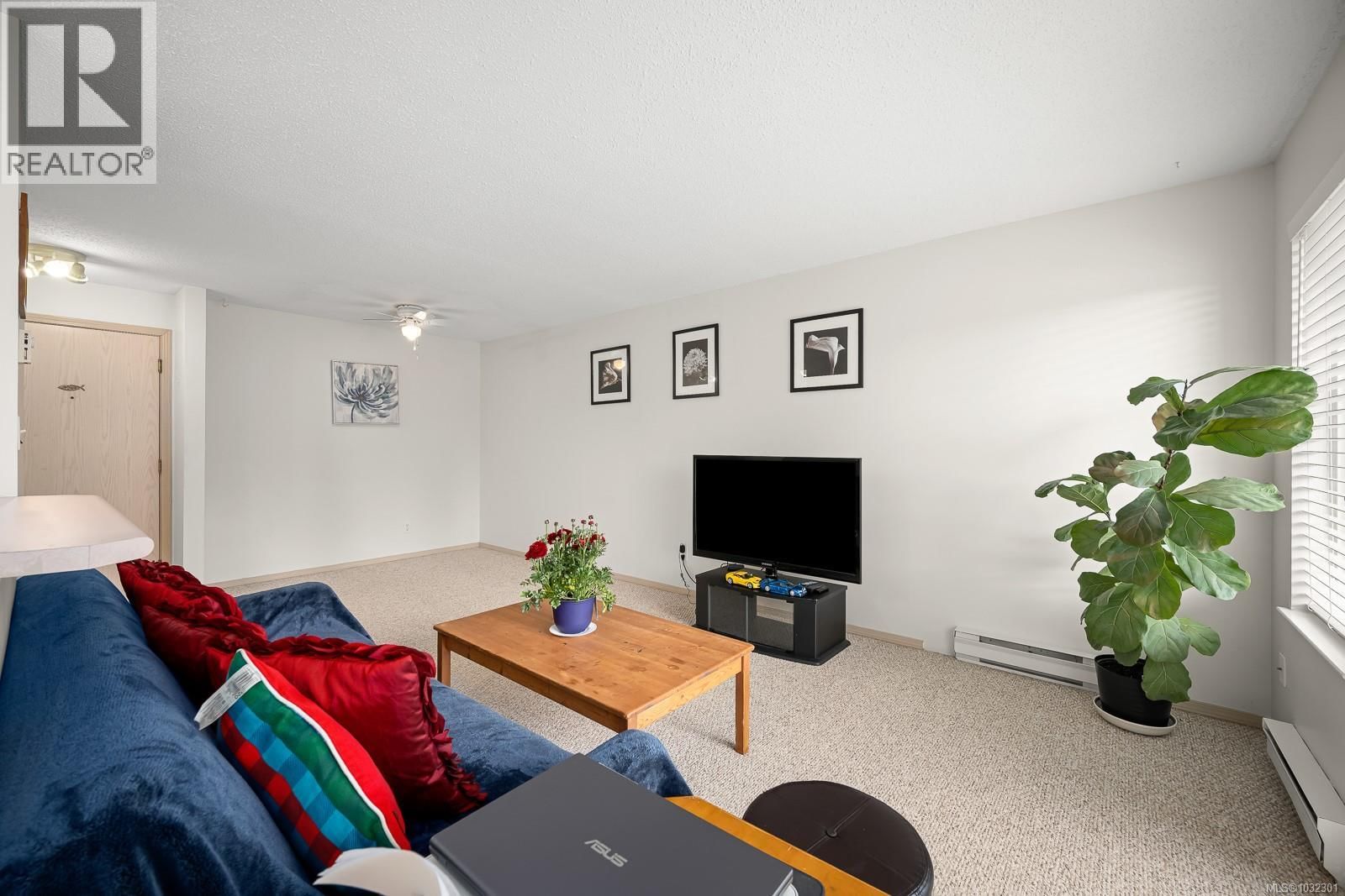 208A 698 Aspen Road property photo