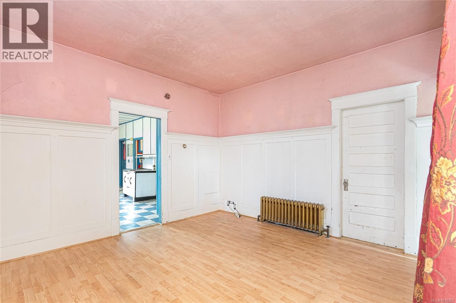 824 Ellery Street property photo