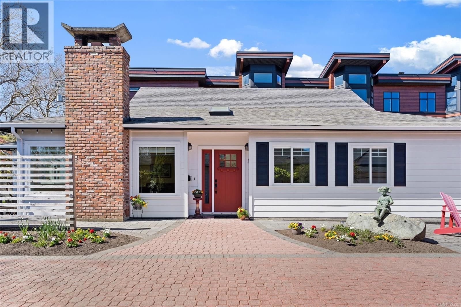 2590 Sinclair Road property photo