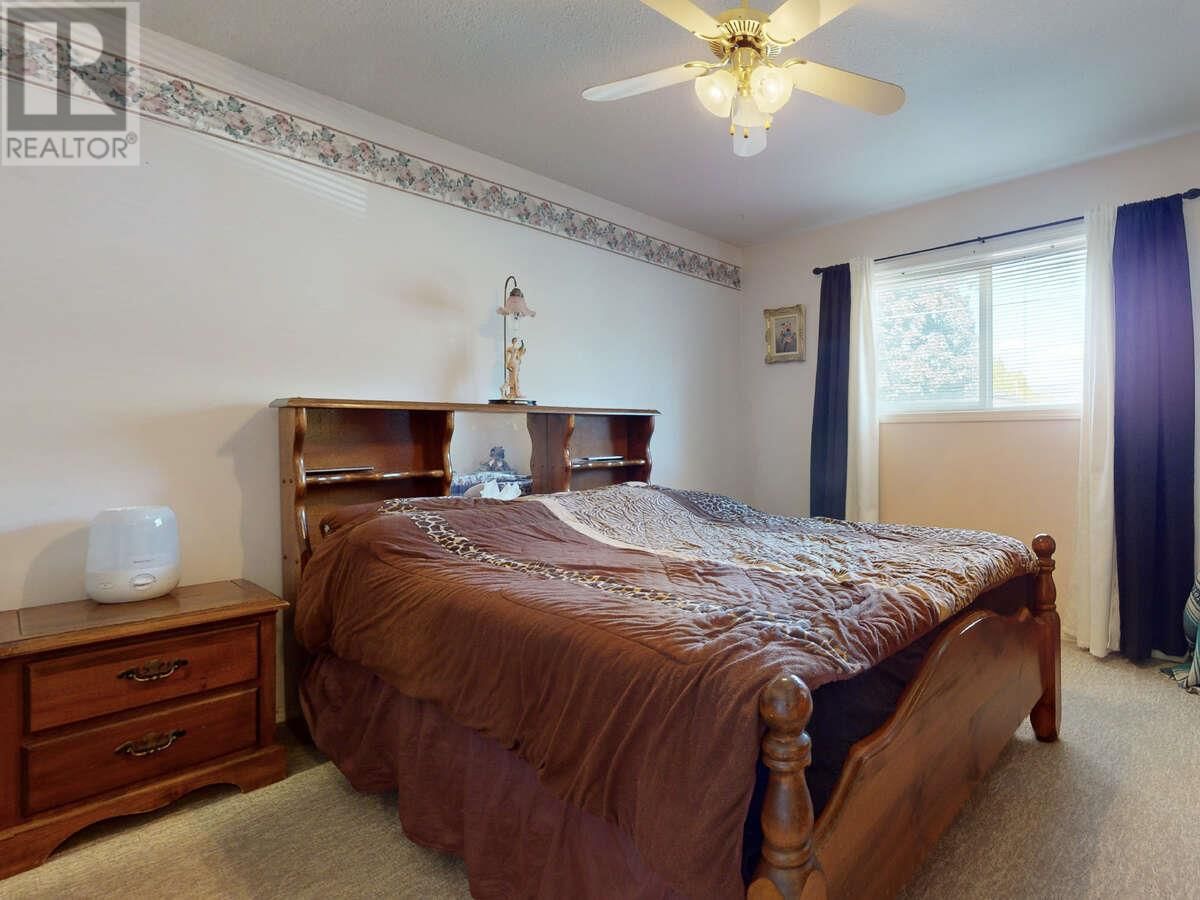 13608 RUMBALL AVENUE Image 20