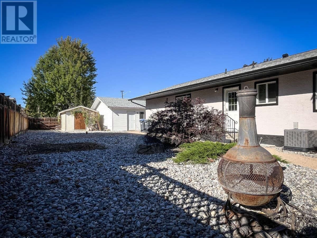 13608 RUMBALL AVENUE Image 4