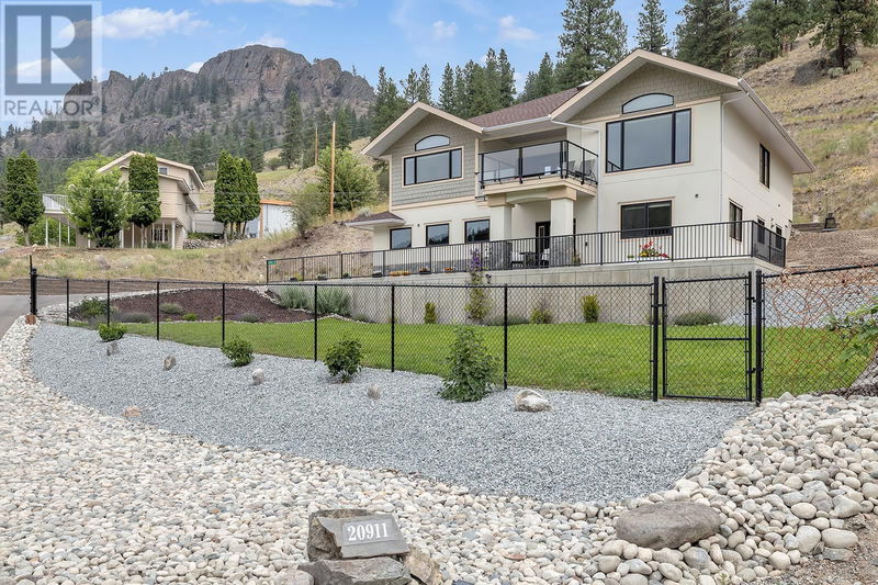 20911 Garnet Valley Road, Summerland, British Columbia (MLS 10323965)