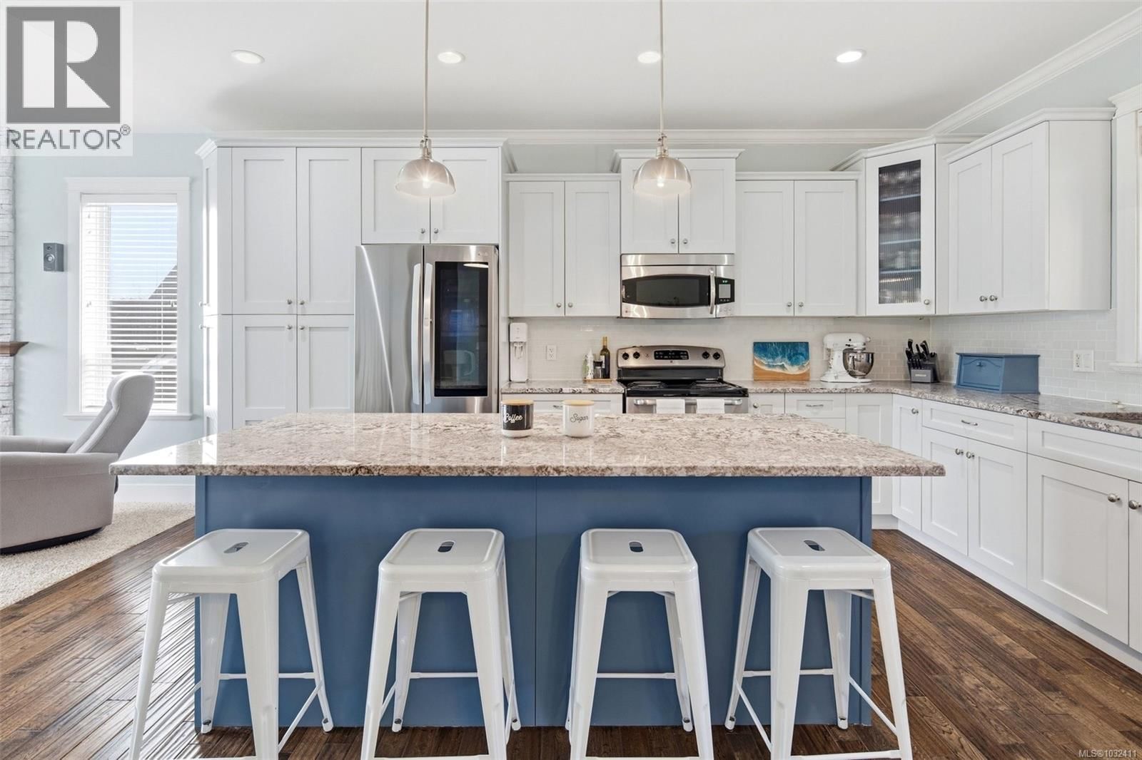 2272 FRENCH ROAD NORTH Image 11