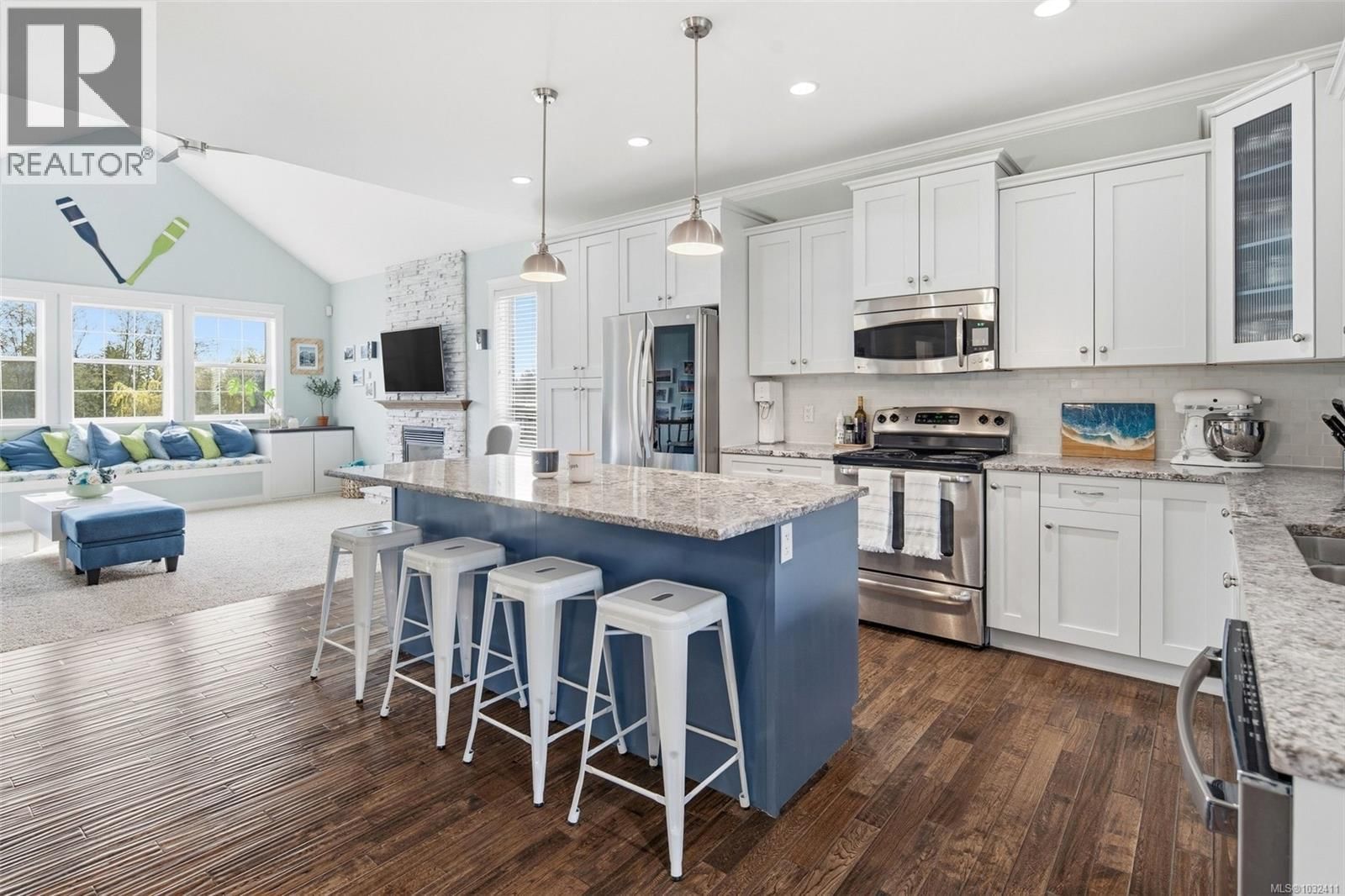 2272 FRENCH ROAD NORTH Image 12