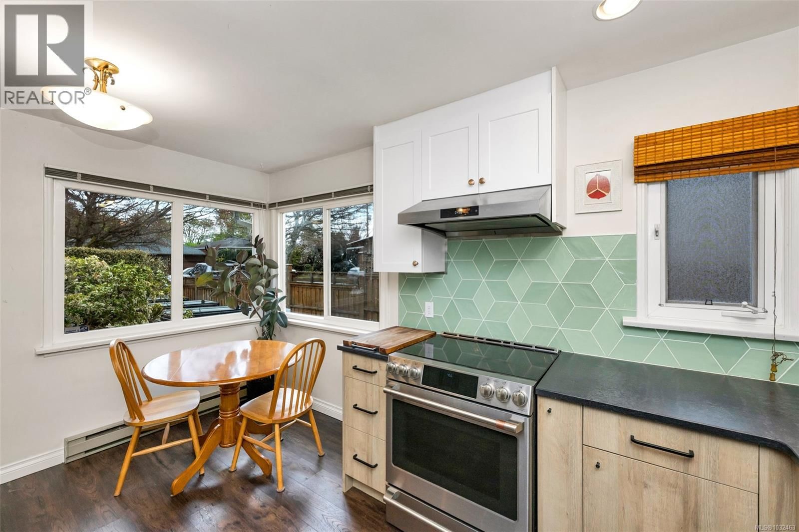 2624 FORBES STREET Image 11