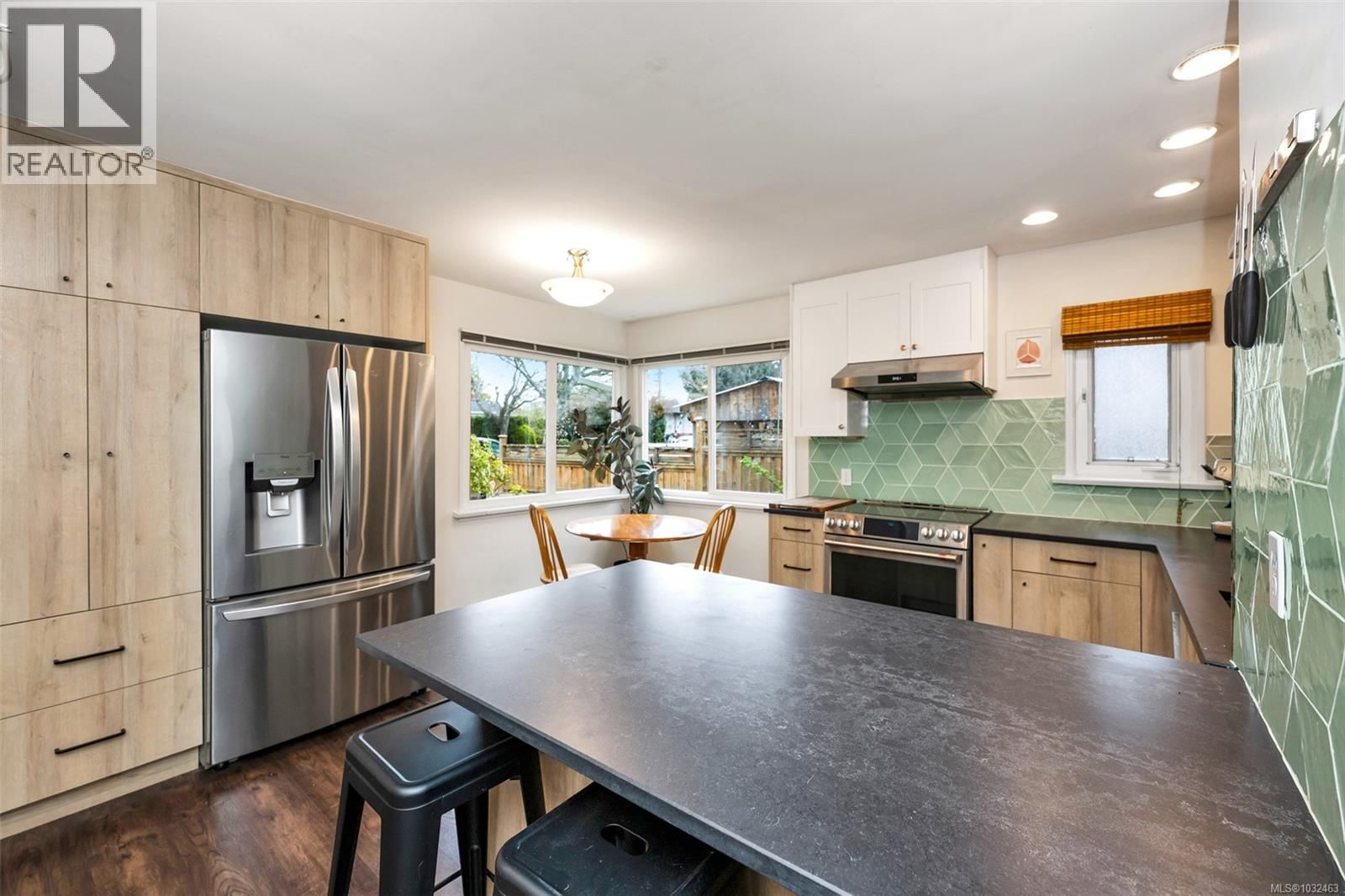 2624 FORBES STREET Image 13