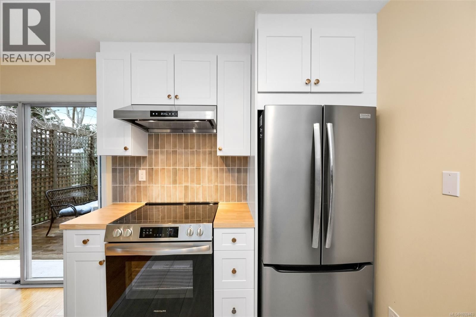 2624 FORBES STREET Image 16